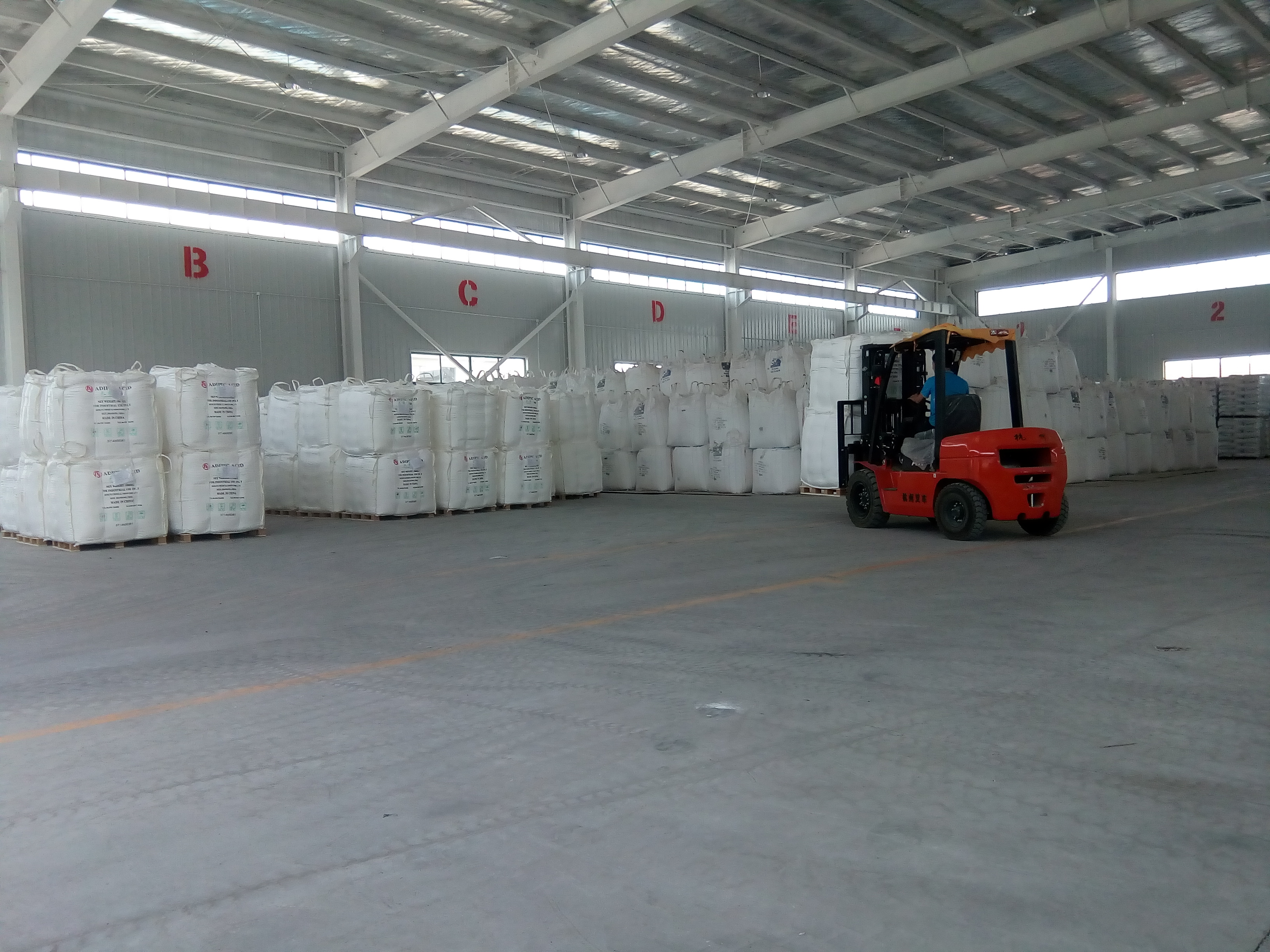 青岛港专业仓储装卸和物流配送服务